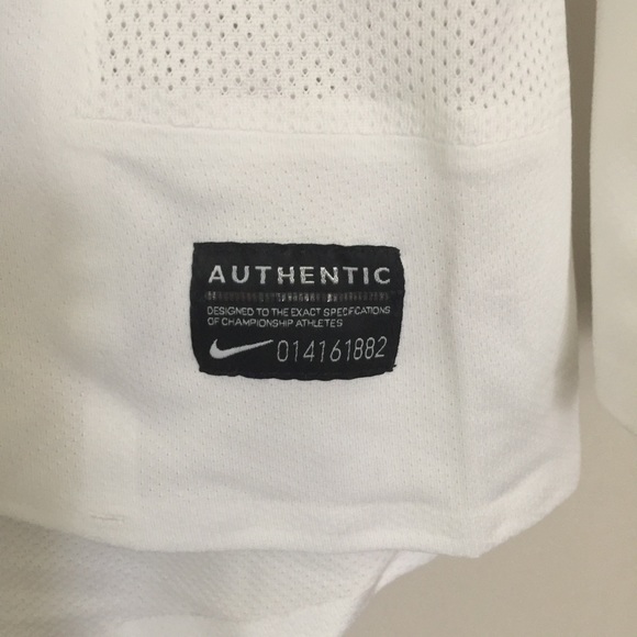 Nike Women’s Authentic Team USA Soccer Full Zip Performance Jacket - Picture 4 of 8